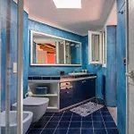 Guesthost - With Private Garden, Parking & Shared Pool! * Abbiadori