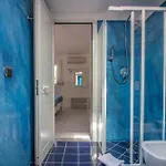 Guesthost - With Private Garden, Parking & Shared Pool! Lejlighed *
