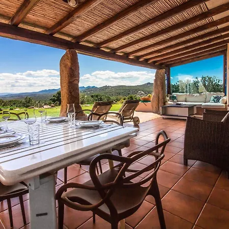Appartamento With Private Garden, Parking & Shared Pool! Abbiadori
